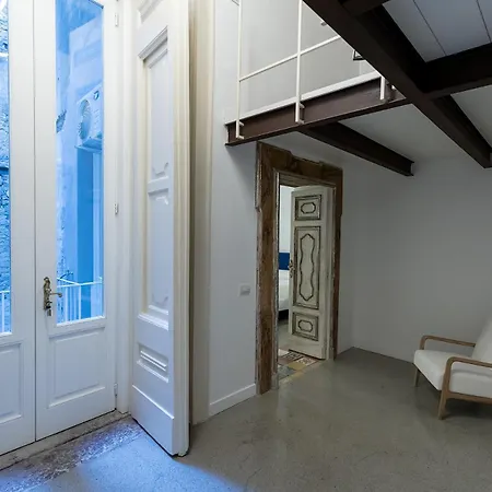Design Historic House, Palazzo Dello Spagnuolo Daire *