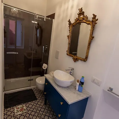 Design Historic House, Palazzo Dello Spagnuolo