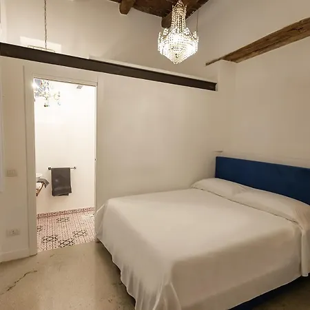 Design Historic House, Palazzo Dello Spagnuolo Appartamento Napoli